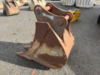 APPROX. 2ft RHINOX TOOTHED DIGGING BUCKET TO SUIT 13 TON MACHINE - 5