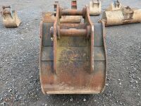 APPROX. 2.6ft TOOTHLESS DIGGING BUCKET TO SUIT 13 TON MACHINE - 6