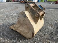 APPROX. 2ft TOOTHLESS DIGGING BUCKET TO SUIT 6-8 TON MACHINE - 5