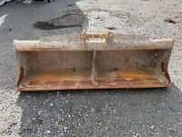 APPROX. 6ft SHUGH BUCKET TO SUIT 6-8 TON MACHINE - 2