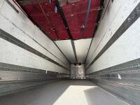 SCHMITZ CARGOBULL 45ft TRI AXLE FRIDGE TRAILER ON AIR - 14