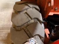 NISSAN 2 TON GAS FORKLIFT - 9