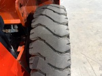 NISSAN 2 TON GAS FORKLIFT - 10
