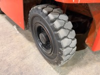NISSAN 2 TON GAS FORKLIFT - 12