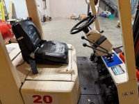 NISSAN 2 TON GAS FORKLIFT - 14