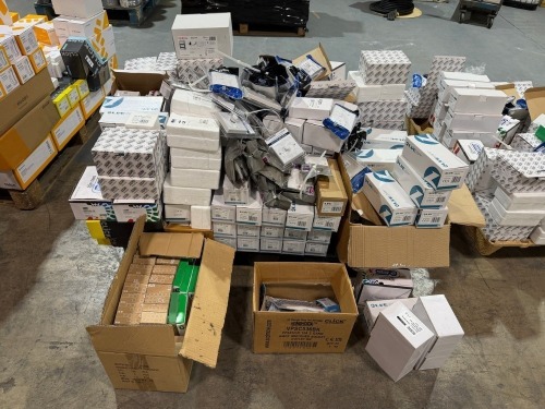 LOT TO INC. ASSORTED UNUSED BREAKERS