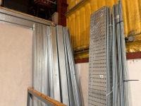 QUANTITY OF ASSORTED GALVANISED HANGER TRUNKING - 11