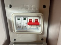 5No. UNUSED LIVE 4 WAYS AGU4-SP METAL ENCLOSED UNIT - 4