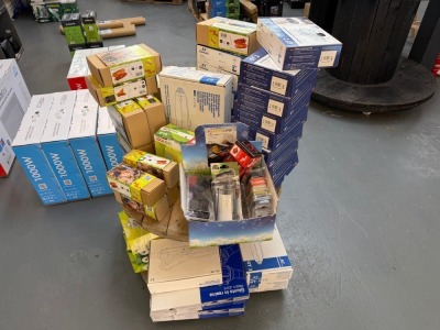 LOT TO INC. ASSORTED JOINTERS & STAND