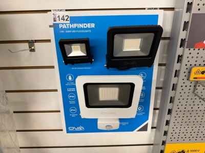 PATHFINDER DISPLAY BOARD & LIGHTS