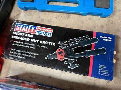 UNUSED SEALEY SHORT ARM THREADED NUT RIVETER