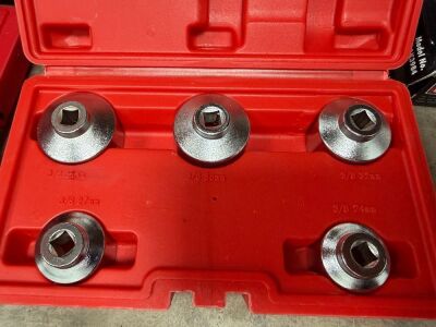 UNUSED 5 PIECE SOCKET SET KIT