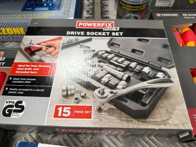 UNUSED POWERFIX 15 PIECE SOCKET SET