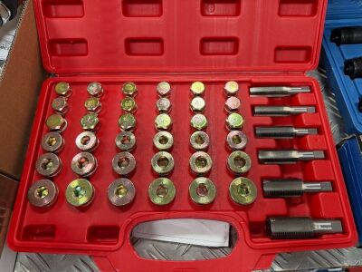 UNUSED 114 PIECE DRAIN PLUG THREAD REPAIR KIT