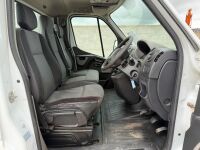 RENAULT MASTER&nbsp;LL35 LWB RWD 2.3 DCI 150PS LOW ROOF DROPSIDE PICKUP - 24
