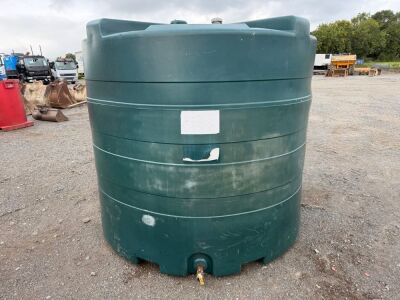 APPROX. 1200 GALLON BEEHIVE PLASTIC OIL TANK