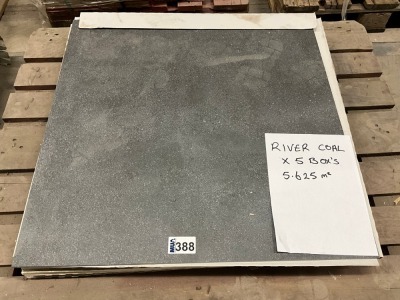 Approx. 5.625m&sup2; River Coal Tiles