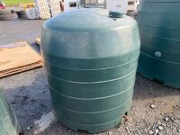 APPROX. 900lt PLASTIC OIL TANK - 3