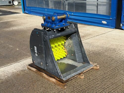 APPROX. 2.6ft G-FORCE HYDRAULIC SCREENING BUCKET TO SUIT 6-8 TON EXCAVATOR&nbsp;