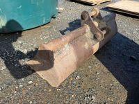 APPROX. 4ft SHUGH BUCKET TO SUIT 3 TON MACHINE - 5