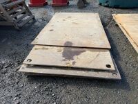 5No. ASSORTED SHEETS OF 15mm STEEL ROAD PLATES - 2