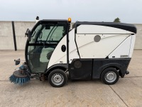 JOHNSTON CN101 DIESEL 4 WHEEL STEER MINI ROAD SWEEPER - 2