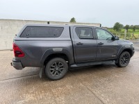 TOYOTA HILUX INVINCIBLE 2.8D X D-4D 4WD AUTOMATIC DOUBLE CAB PICKUP - 19