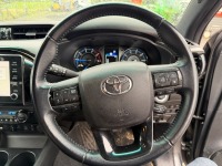 TOYOTA HILUX INVINCIBLE 2.8D X D-4D 4WD AUTOMATIC DOUBLE CAB PICKUP - 34