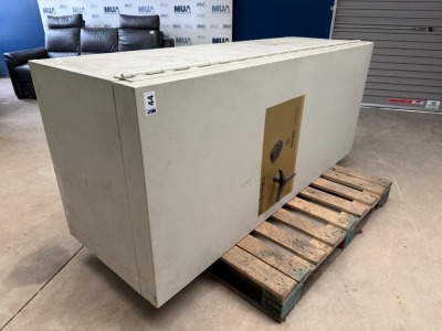 CHUBB FIRE PROOF DOCUMENT CABINET