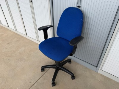 OPERATORS CHAIR (BLUE)