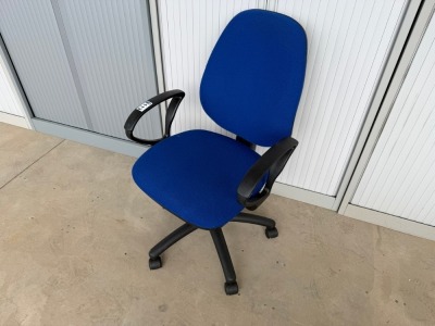 OPERATORS CHAIR (BLUE)