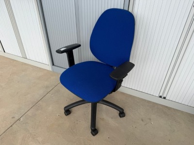 OPERATORS CHAIR (BLUE)