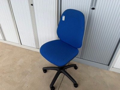 OPERATORS CHAIR (BLUE)