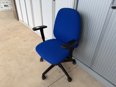 OPERATORS CHAIR (BLUE)