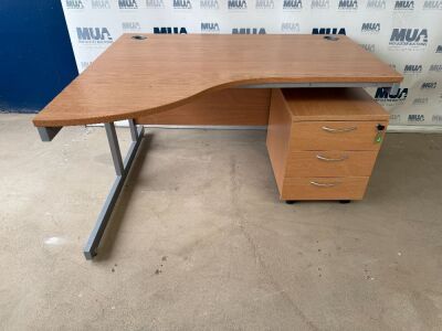 APPROX. 1400mm LEFT HAND CORNER DESK & TWO DRAWER UNDER COUNTER PEDESTAL