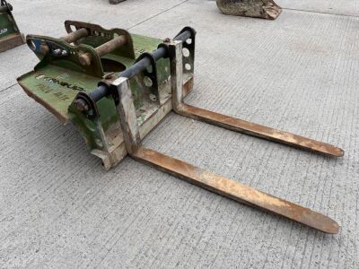 CONQUIP ADJUSTABLE FORKLIFT TOES TO SUIT 13-20 TON EXCAVATOR&nbsp;