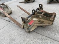 RHINOX FORKLIFT TOES TO SUIT 6-8 TON EXCAVATOR - 6