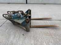 CONQUIP ADJUSTABLE FORKLIFT TOES TO SUIT 13-20 TON EXCAVATOR&nbsp; - 9