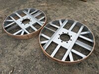 2No. 8 STUD STEEL WHEELS