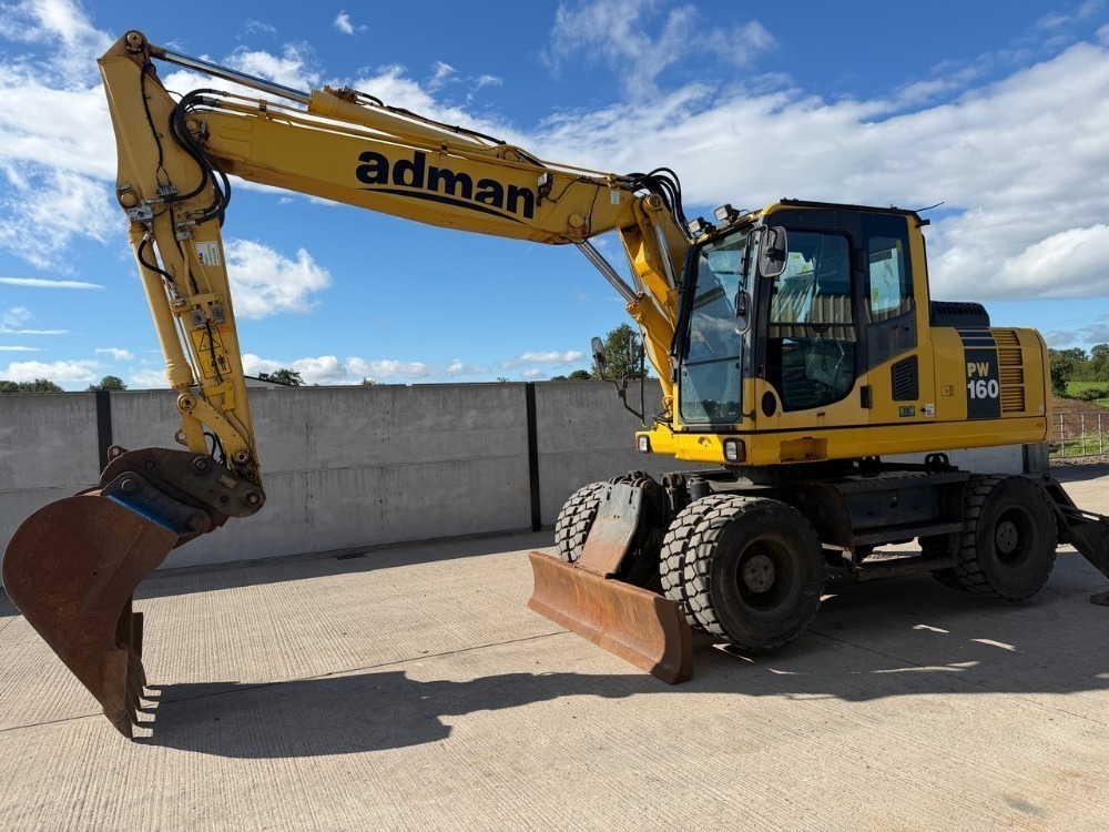 KOMATSU PW160-8 16 TON WHEELED EXCAVATOR