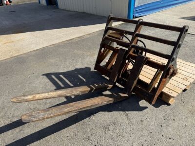 HYDRAULIC FORKS POSTITIONER TO SUIT MANITOU TELESCOPIC FORKLIFT