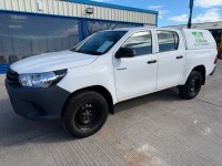 TOYOTA HILUX ACTIVE 2.4 D-4D DOUBLE CAB PICK UP - 4