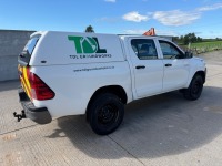 TOYOTA HILUX ACTIVE 2.4 D-4D DOUBLE CAB PICK UP - 13