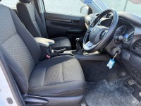 TOYOTA HILUX ACTIVE 2.4 D-4D DOUBLE CAB PICK UP - 16