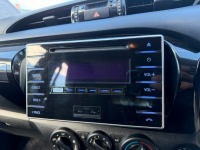 TOYOTA HILUX ACTIVE 2.4 D-4D DOUBLE CAB PICK UP - 19