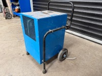 CR70 240v DEHUMIDIFIER - 3