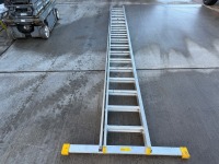 WERNER 18 TREAD ALUMINIUM DOUBLE LADDER - 2