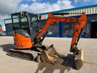 HITACHI ZX26U-5A 2.7 TON MINI DIGGER - 9