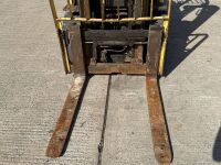 HYSTER H3.0FT 3 TON DIESEL FORKLIFT - 9