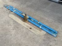 APPROX. 4ft CONCRETE BULL FLOAT & 3No. HANDLES - 3